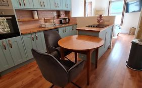 Kylemore House Boutique Apartments - Fishermans Perch
