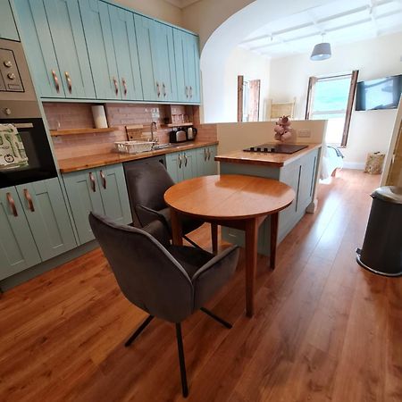 Kylemore House Boutique Apartments - Fishermans Perch Extérieur photo